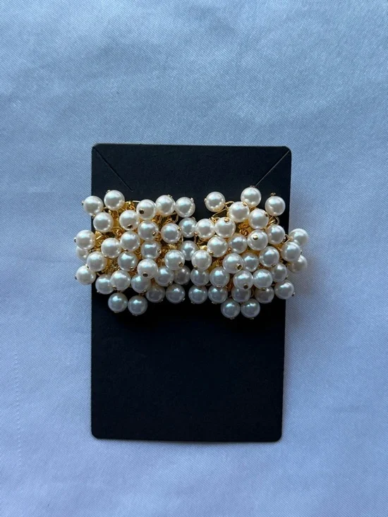 Lele Sadoughi Petite Cluster Pearl Earrings w/ 14 Karat Yellow Gold Plated Brass - Picture 4 of 5